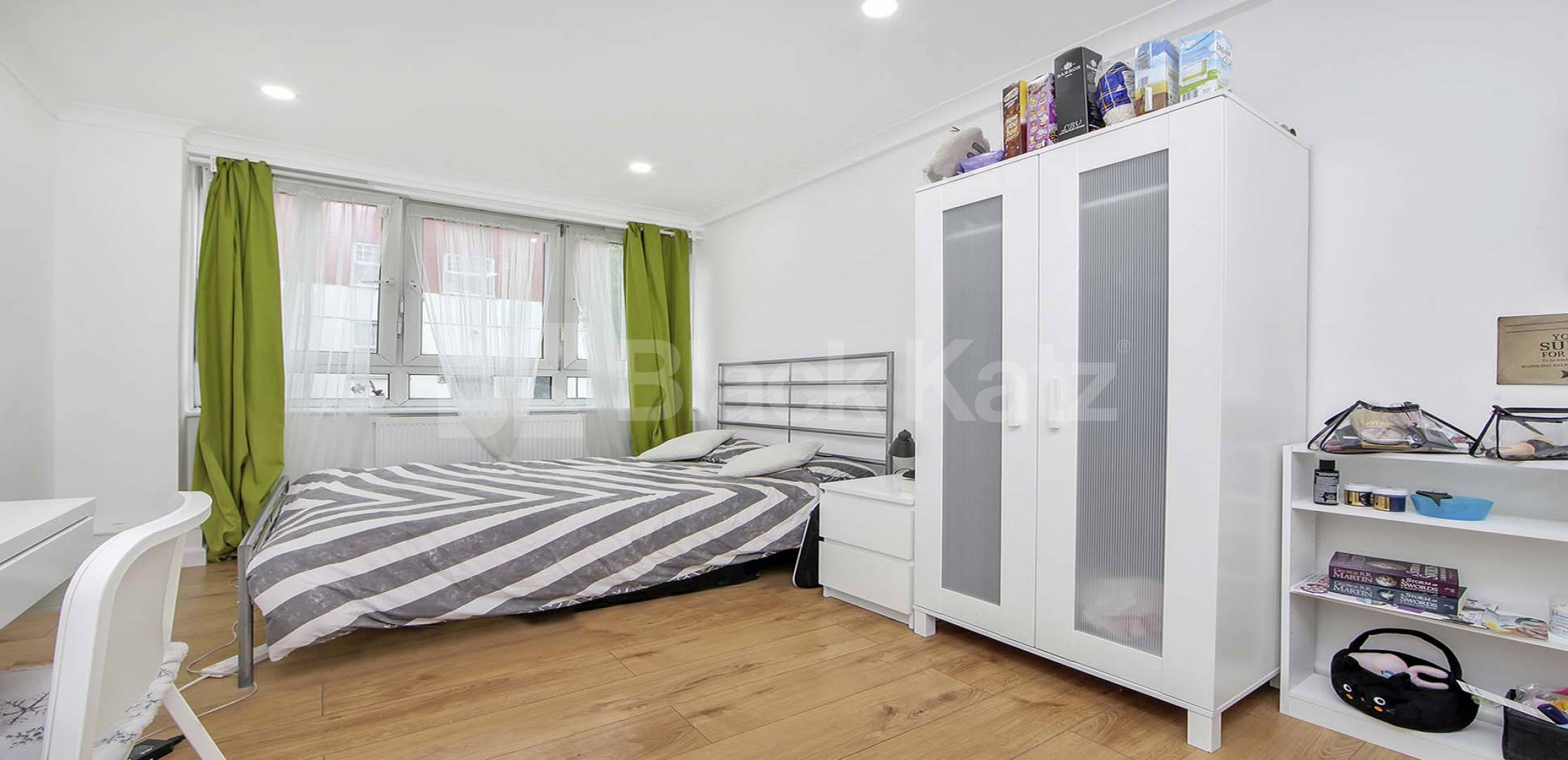 			New Instruction , 3 Bedroom, 1 bath, 1 reception Apartment			 Meakin Estate, Rothsay Street, Tower Bridge